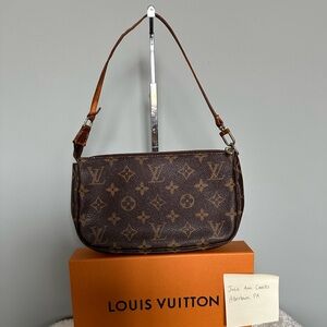 Louis Vuitton Pochette